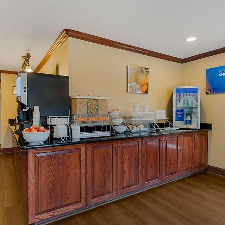 Comfort Inn Fayetteville I-95 מראה חיצוני תמונה