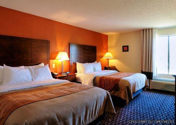 Comfort Inn Fayetteville I-95 מראה חיצוני תמונה