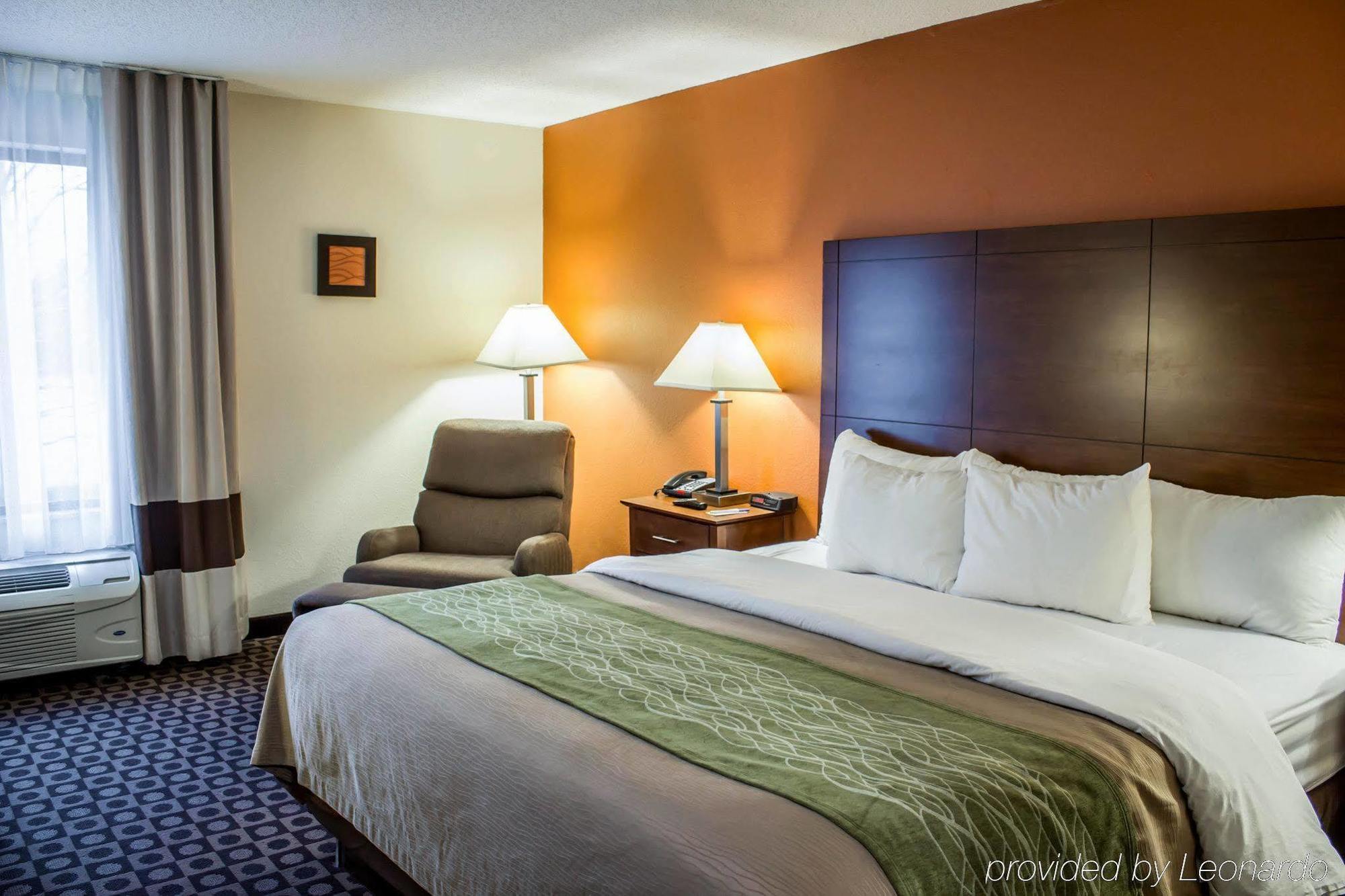 Comfort Inn Fayetteville I-95 מראה חיצוני תמונה