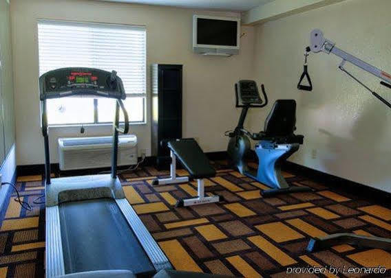 Comfort Inn Fayetteville I-95 מראה חיצוני תמונה