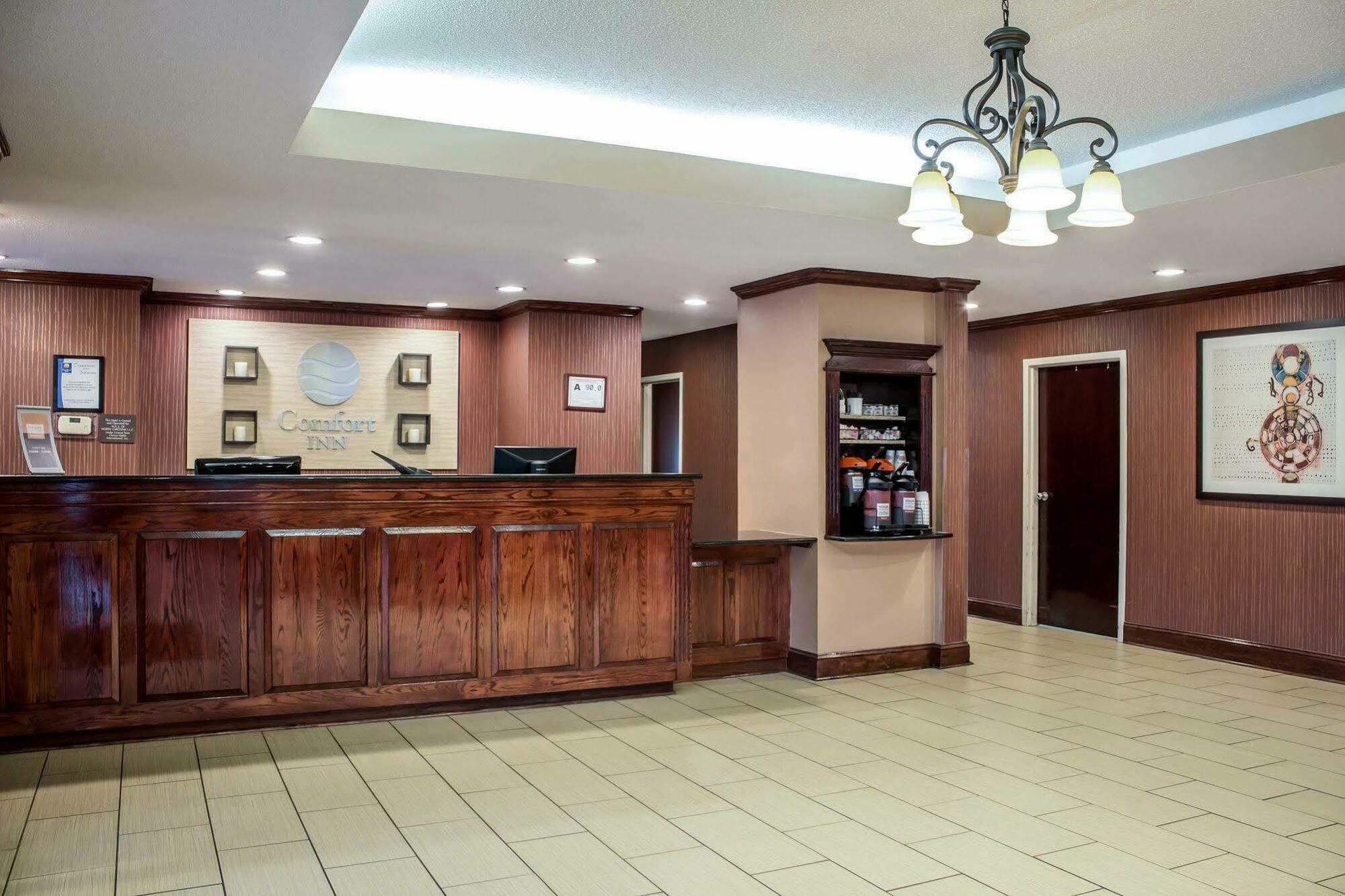 Comfort Inn Fayetteville I-95 מראה חיצוני תמונה